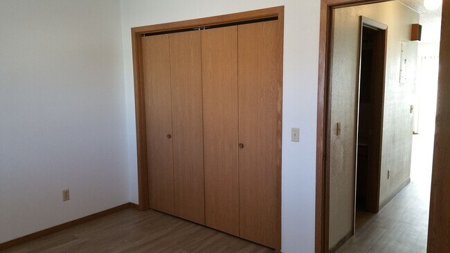 Photo - 1 bedroom, 1 bath condo on Iowa City's west side Unidad 5
