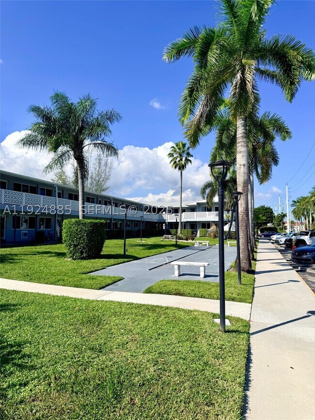 Photo - 600 Layne Blvd Unit 219