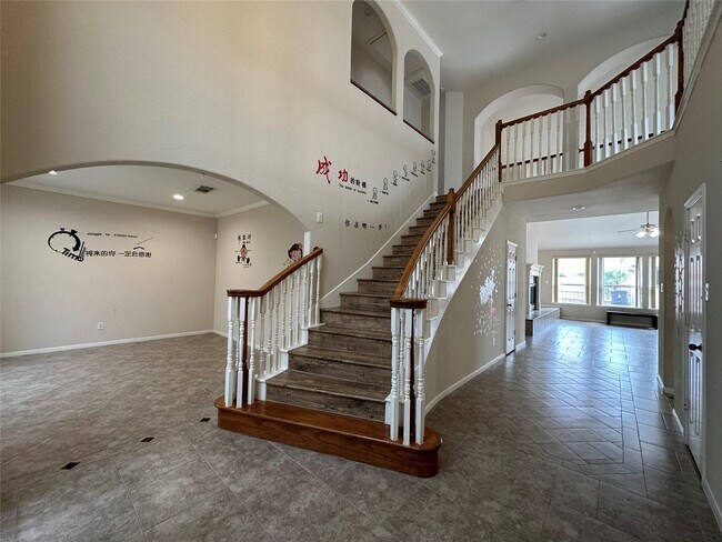 Photo - 3902 Breaux Bridge Ln