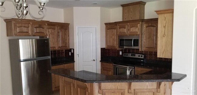 Photo - 14 Irongate Dr