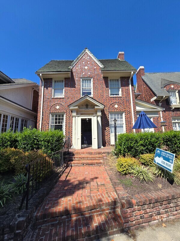 Photo - 714 N Arthur Ashe Blvd Unidad A