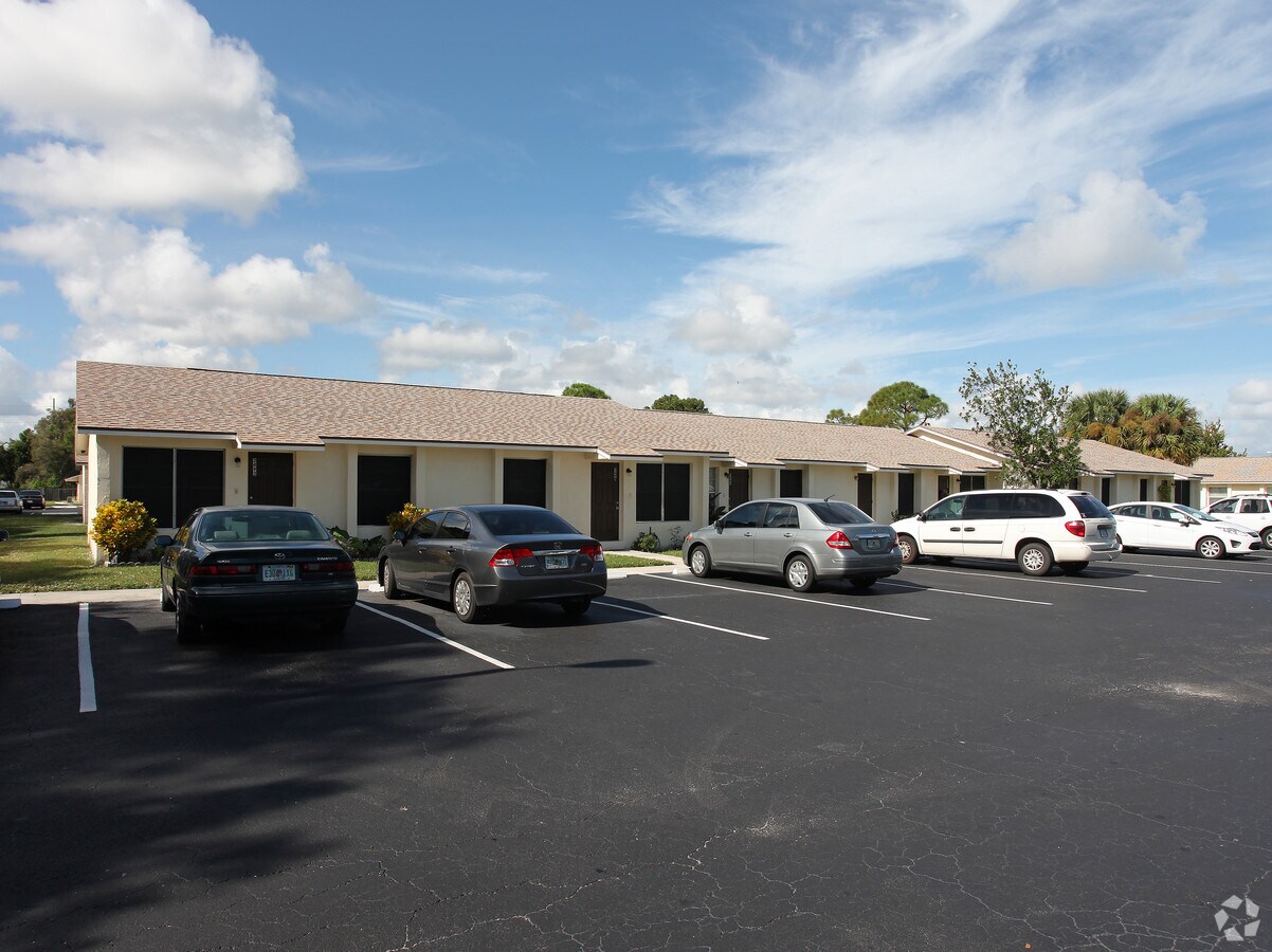 Photo - Salerno Cove Apartments