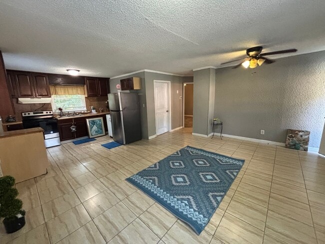Photo - 117/119 Pindal Circle Unit 117 Pindal Circle