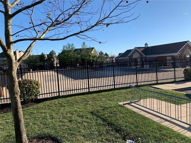 Swimming pool - 205 Countryshire Dr Townhome