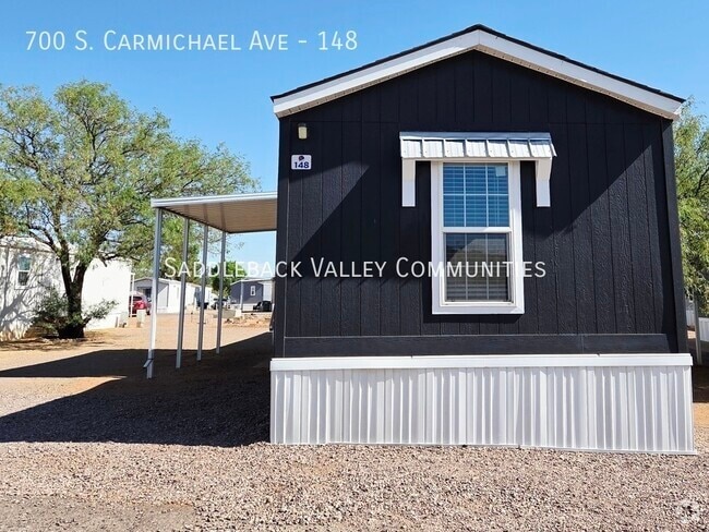 Building Photo - 700 S Carmichael Ave Rental