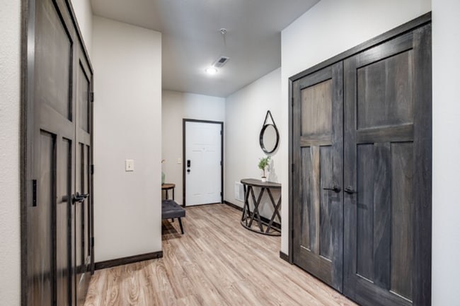 Photo - Mill City Apartments