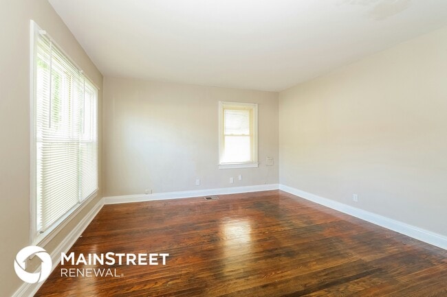 Photo - 2112 McCloskey Ave