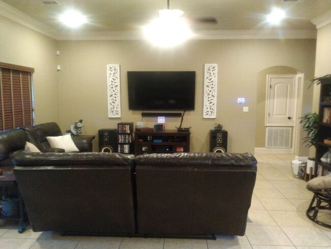 Photo - 1258 Harmony Ln
