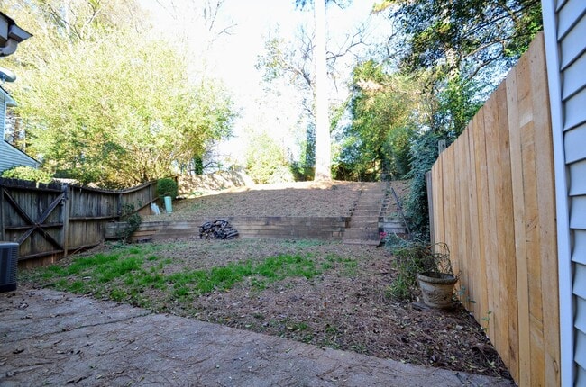 Photo - 1483 Springleaf Cir SE