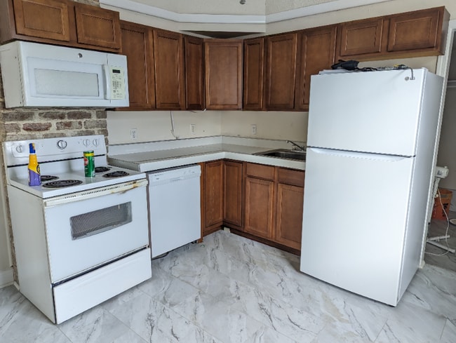 Photo - 2546 Myrtle St