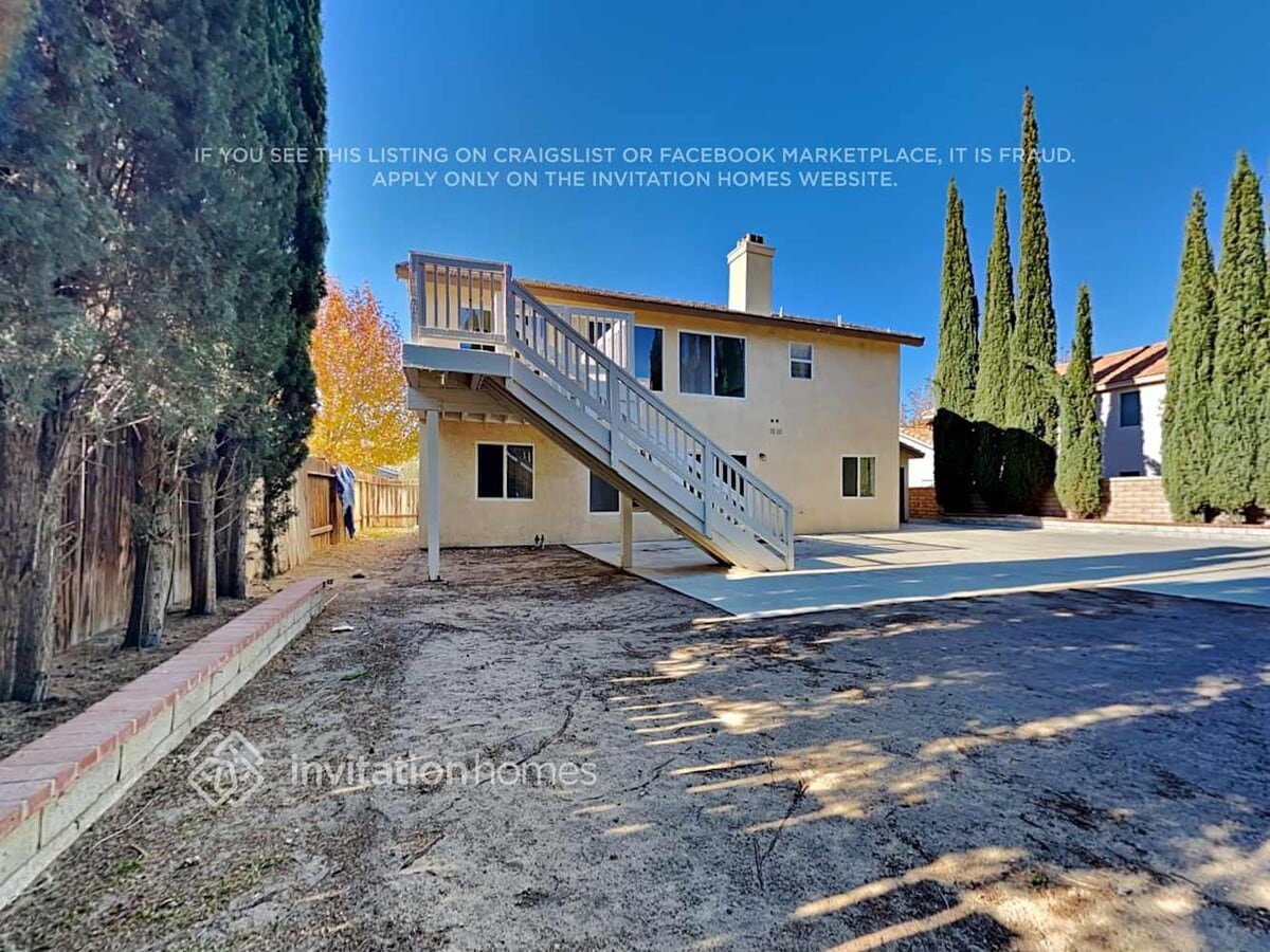 Photo - 40122 Denham Dr