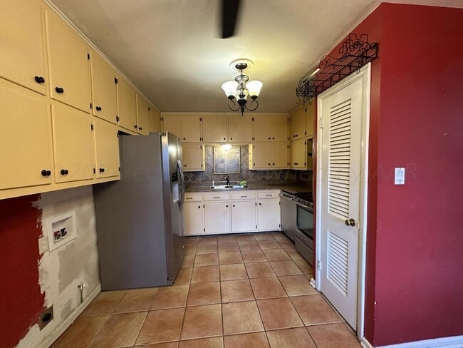 Photo - 2908 Jewell Dr