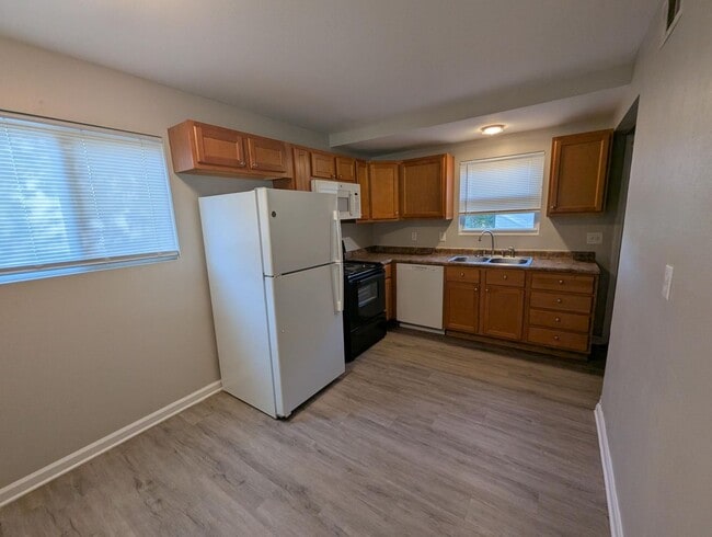 Photo - Fresh Updates and Flexible Space in Florissant