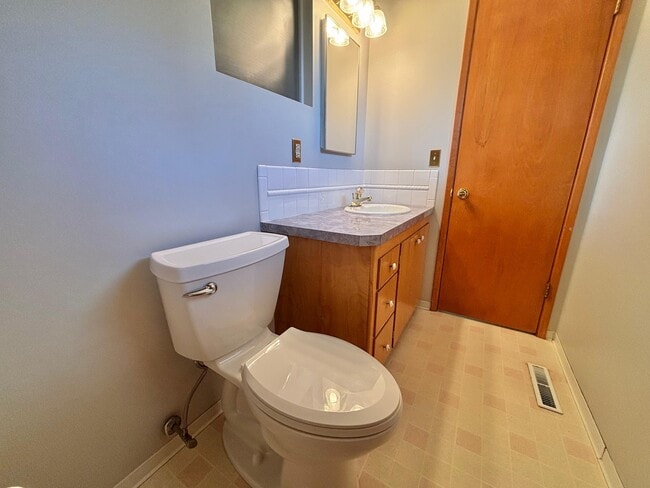Photo - 7520 E Mission Ave