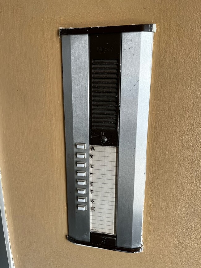 Photo - 401 Eddy Street