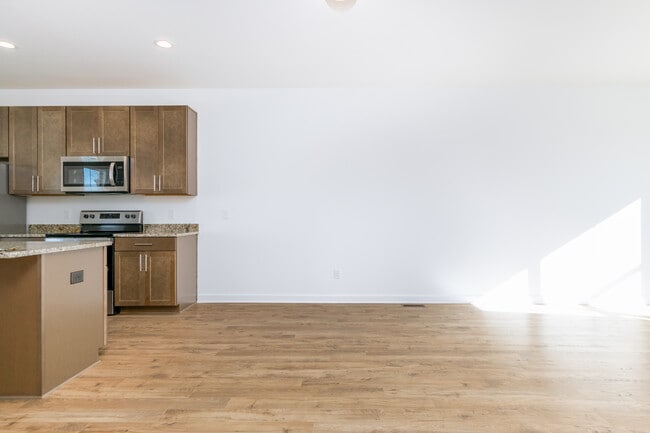 Photo - 3026 Deptford St