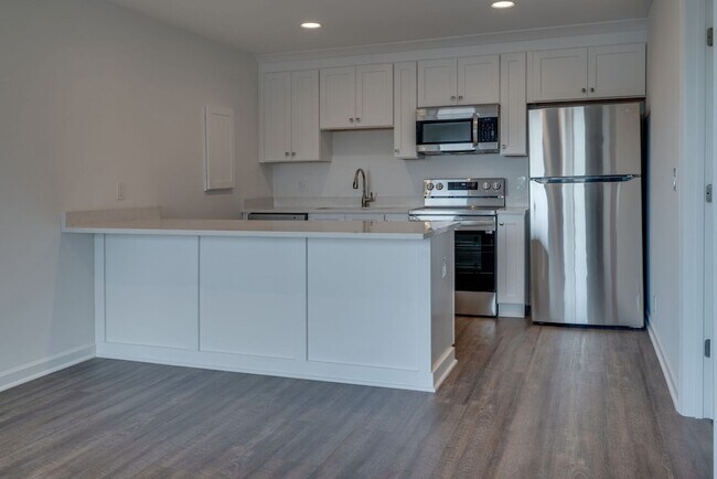 2601 Hillsboro Pike Unidad F14