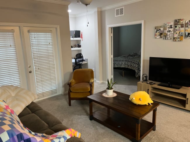 Photo - 8335 Narcoossee Rd