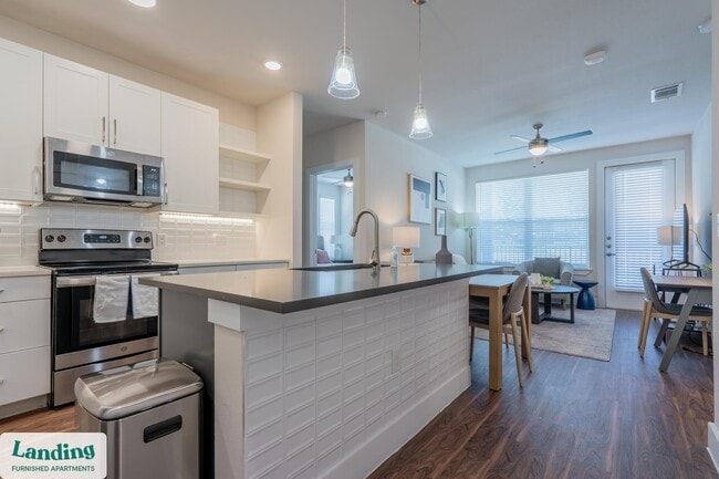 Photo - 15950 Chase Hill Blvd Unidad 8302.1406249