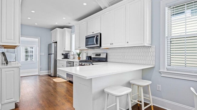 54 Wesley Rd Unit SI FL2-ID1309007P