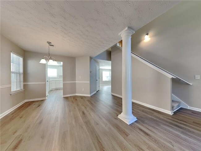 Photo - 364 Nunnally Dr