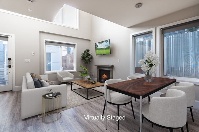 Photo - Welcome Home Modern Townhome in the heart of Freemont