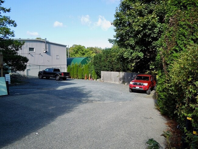 51 Samoset St Unit 2