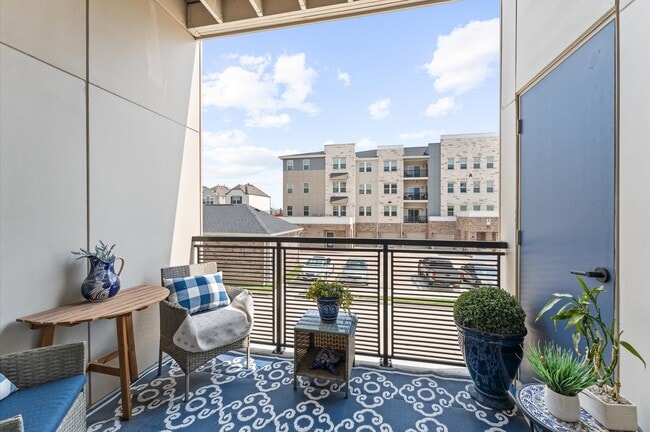 Photo - 6804 Westview Dr Unit 2207