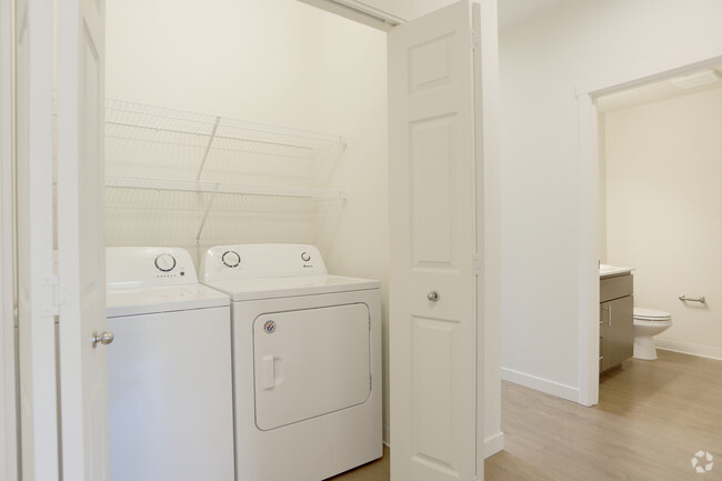 In-Unit Washer/Dryer - Acero West Salem Apartments