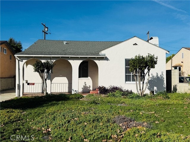 Building Photo - 5717 Alessandro Ave