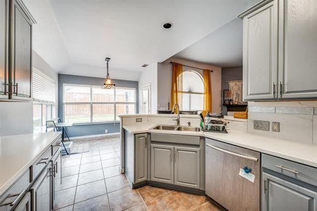 Photo - 1004 Broken Spoke Dr