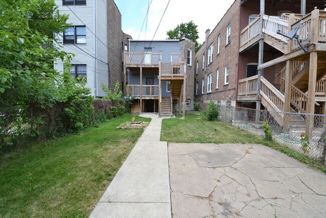 Photo - 6643 S Ingleside Ave Unit 1