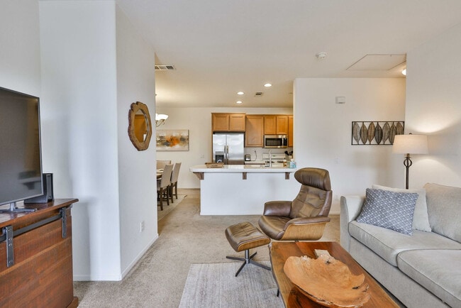 Photo - 16913 Laurel Hill Ln Unidad ID1395305P