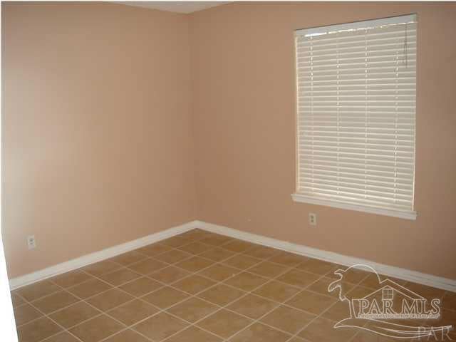 Photo - 205 McClure Dr