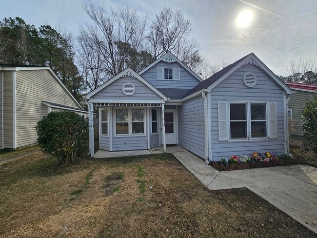 Building Photo - 112 Basswood Ct
