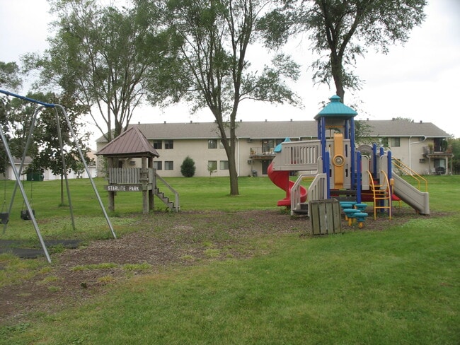 Starlight park - River Bluff Apartment Homes Unit 25-11