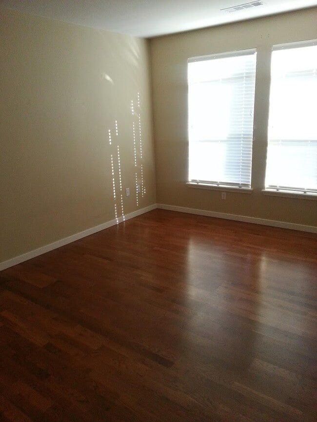Bedroom 1 - 13456 Via Varra Unit 235