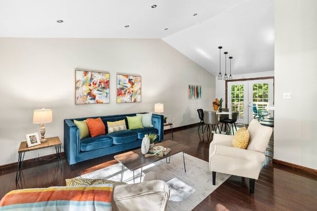 Photo - Spacious 5 Bedroom Home in Midlothian - $2,800/mo