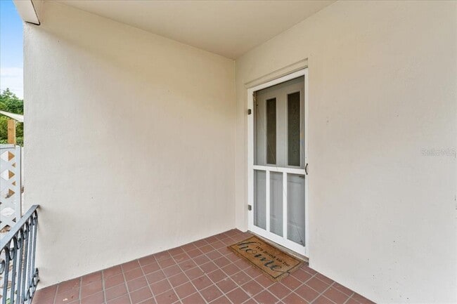Photo - 2408 18th St N