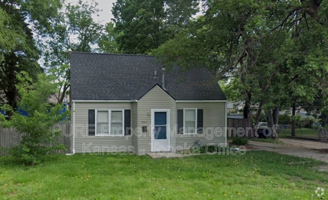 Building Photo - 2912 SW 17th St Rental