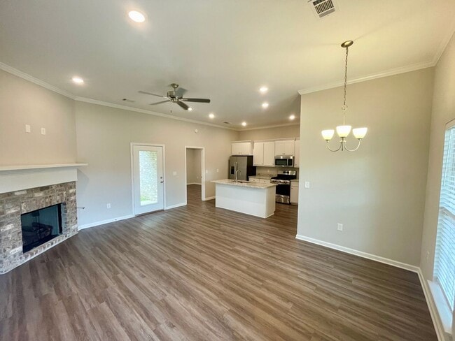 Photo - 4/2 for Rent in Brandon 042!!