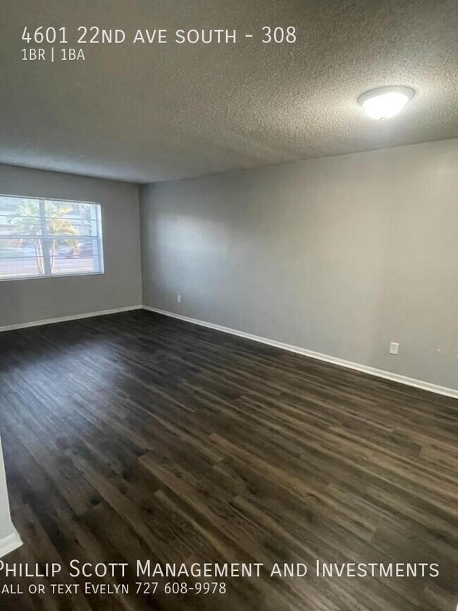 Photo - The Waverly Apartments