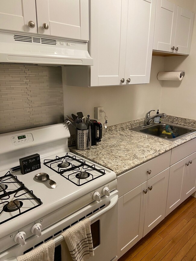 Photo - 22 Sheafe St