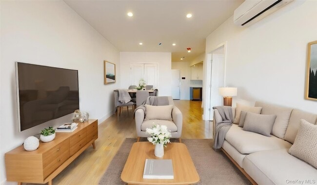 Building Photo - 138-28 Queens Blvd Unit 2E