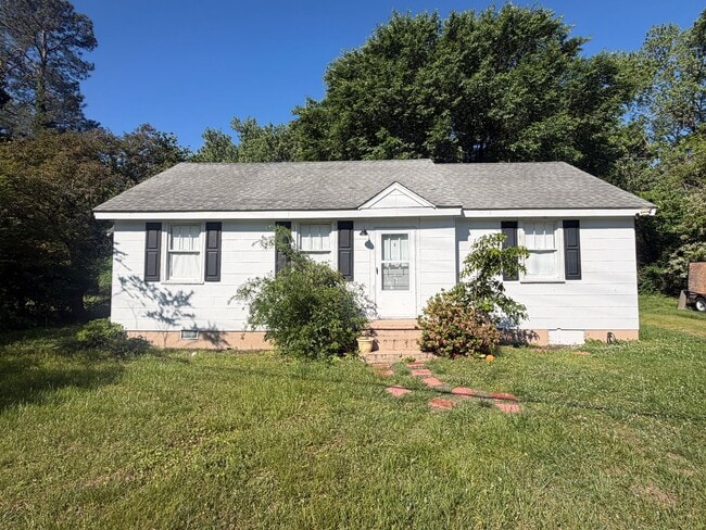 Building Photo - One story home