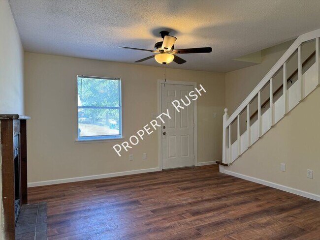 Photo - 1511 Rustic Dr Unit 1511