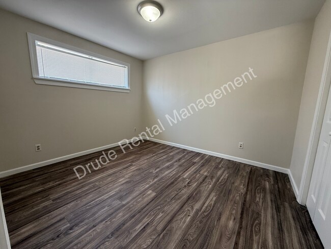 Photo - 105 N Ruland St Unidad B