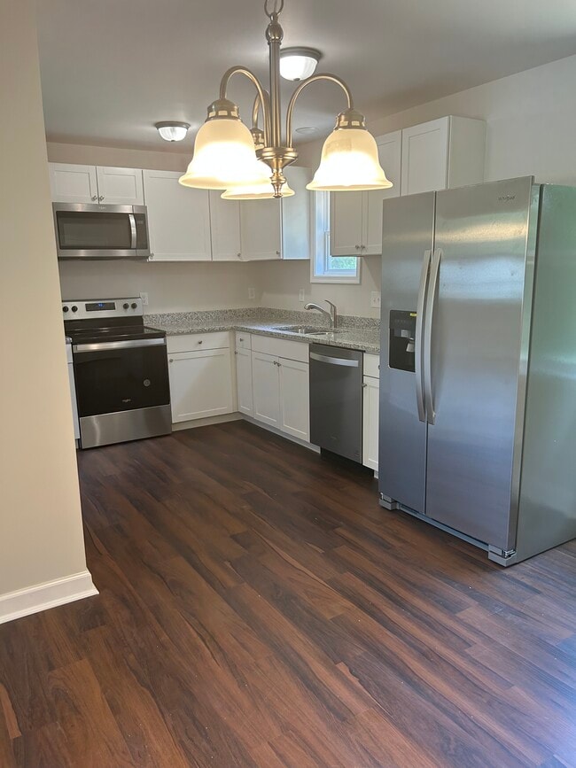 Photo - 404 Virginia Ave