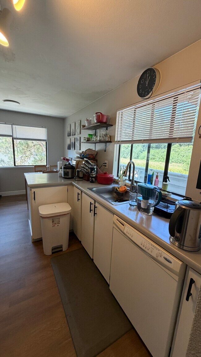 Photo - 1624 201st Pl SE Unit 6D