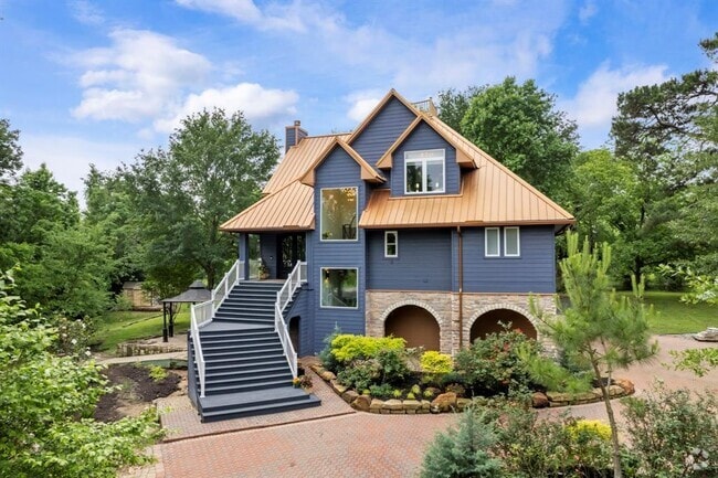 Building Photo - 14335 Hillshire Dr Rental